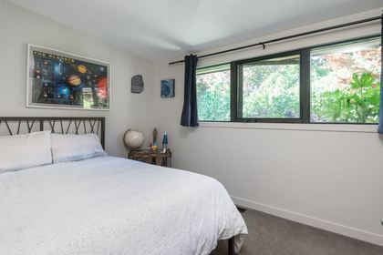 3915-sunnycrest-drive-edgemont-north-vancouver-11 at 3915 Sunnycrest Drive, Edgemont, North Vancouver