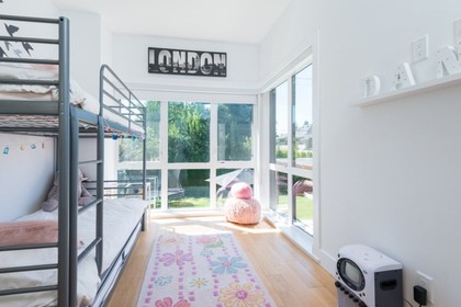 915-kennedy-avenue-edgemont-north-vancouver-14 at 915 Kennedy Avenue, Edgemont, North Vancouver