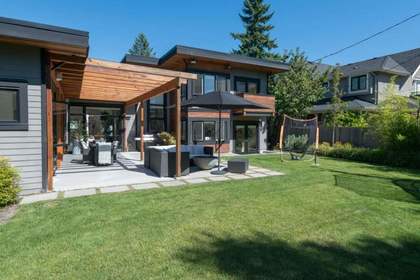 915-kennedy-avenue-edgemont-north-vancouver-18 at 915 Kennedy Avenue, Edgemont, North Vancouver 915-kennedy-avenue-edgemont-north-vancouver-18 at 915 Kennedy Avenue, Edgemont, North Vancouver