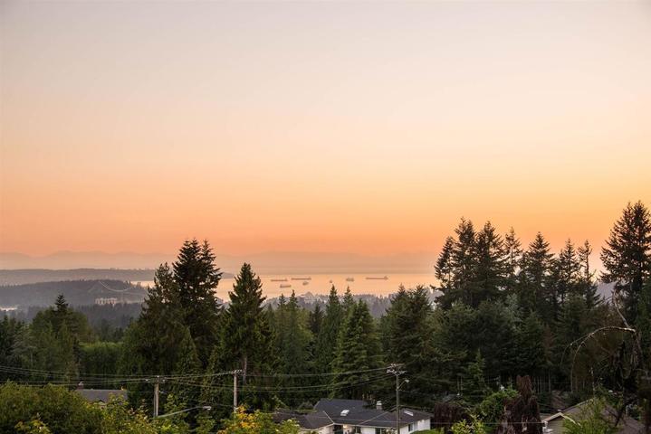 3975-woodbury-avenue-upper-lonsdale-north-vancouver-10 at 3975 Woodbury Avenue, Upper Lonsdale, North Vancouver 3975-woodbury-avenue-upper-lonsdale-north-vancouver-10 at 3975 Woodbury Avenue, Upper Lonsdale, North Vancouver