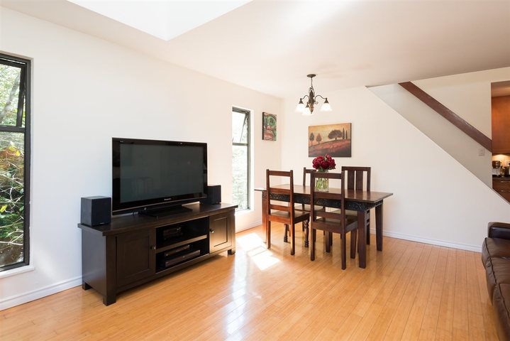 2001-balsam-street-kitsilano-vancouver-west-05 at 305 - 2001 Balsam Street, Kitsilano, Vancouver West 2001-balsam-street-kitsilano-vancouver-west-05 at 305 - 2001 Balsam Street, Kitsilano, Vancouver West