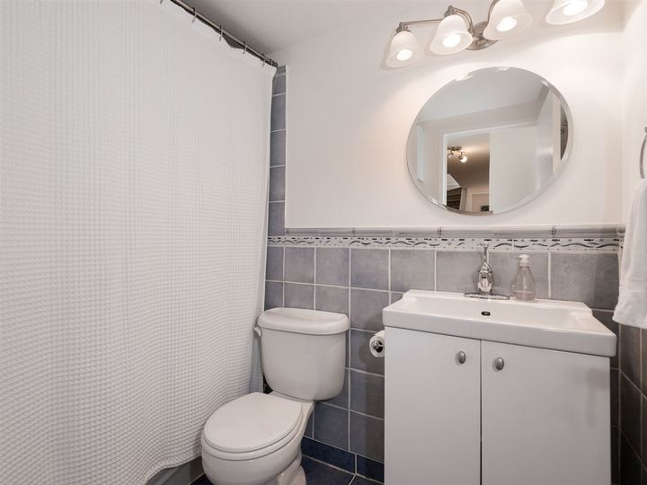 2001-balsam-street-kitsilano-vancouver-west-10 at 305 - 2001 Balsam Street, Kitsilano, Vancouver West 2001-balsam-street-kitsilano-vancouver-west-10 at 305 - 2001 Balsam Street, Kitsilano, Vancouver West