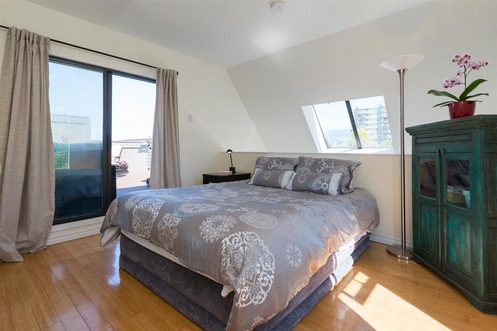 2001-balsam-street-kitsilano-vancouver-west-12 at 305 - 2001 Balsam Street, Kitsilano, Vancouver West 2001-balsam-street-kitsilano-vancouver-west-12 at 305 - 2001 Balsam Street, Kitsilano, Vancouver West