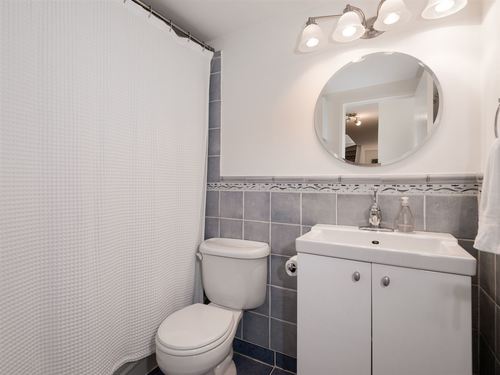 2001-balsam-street-kitsilano-vancouver-west-10 at 305 - 2001 Balsam Street, Kitsilano, Vancouver West