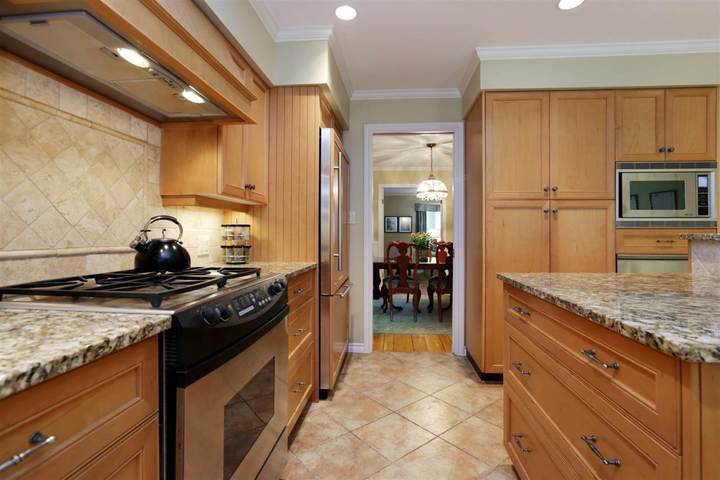 5249-cliffridge-avenue-canyon-heights-nv-north-vancouver-07 at 5249 Cliffridge Avenue, Canyon Heights NV, North Vancouver 5249-cliffridge-avenue-canyon-heights-nv-north-vancouver-07 at 5249 Cliffridge Avenue, Canyon Heights NV, North Vancouver