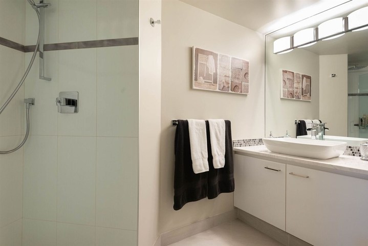 120-w-2nd-street-lower-lonsdale-north-vancouver-17 at 1501 - 120 W 2nd Street, Lower Lonsdale, North Vancouver