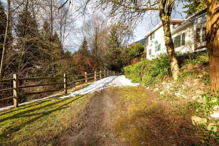 1006-montroyal-boulevard-canyon-heights-nv-north-vancouver-19 at 1006 Montroyal Boulevard, Canyon Heights NV, North Vancouver 1006-montroyal-boulevard-canyon-heights-nv-north-vancouver-19 at 1006 Montroyal Boulevard, Canyon Heights NV, North Vancouver
