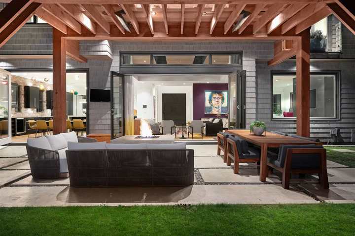 4209-pelly-road-canyon-heights-nv-north-vancouver-07 at 4209 Pelly Road, Canyon Heights NV, North Vancouver 4209-pelly-road-canyon-heights-nv-north-vancouver-07 at 4209 Pelly Road, Canyon Heights NV, North Vancouver