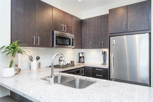 119-w-22nd-street-central-lonsdale-north-vancouver-04 at 327 - 119 W 22nd Street, Central Lonsdale, North Vancouver