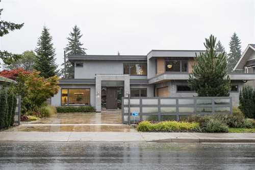 2752-edgemont-boulevard-edgemont-north-vancouver-20 at 2752 Edgemont Boulevard, Edgemont, North Vancouver