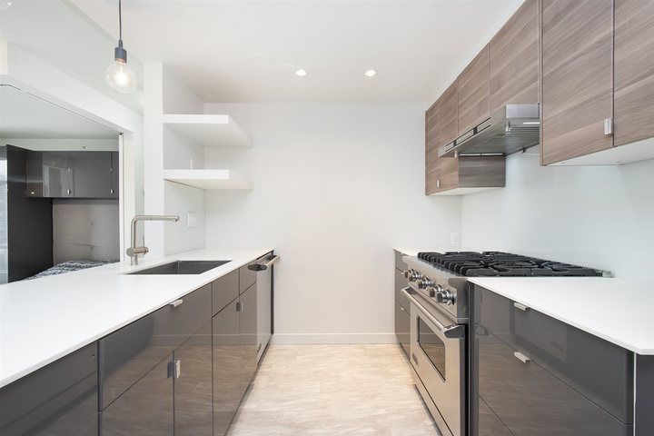 198-aquarius-mews-yaletown-vancouver-west-01 at 1703 - 198 Aquarius Mews, Yaletown, Vancouver West 198-aquarius-mews-yaletown-vancouver-west-01 at 1703 - 198 Aquarius Mews, Yaletown, Vancouver West
