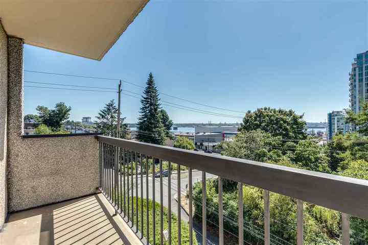 145-st-georges-avenue-lower-lonsdale-north-vancouver-04 at 308 - 145 St. Georges Avenue, Lower Lonsdale, North Vancouver 145-st-georges-avenue-lower-lonsdale-north-vancouver-04 at 308 - 145 St. Georges Avenue, Lower Lonsdale, North Vancouver