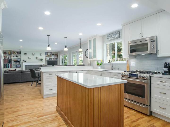 5477-cliffridge-avenue-canyon-heights-nv-north-vancouver-04 at 5477 Cliffridge Avenue, Canyon Heights NV, North Vancouver 5477-cliffridge-avenue-canyon-heights-nv-north-vancouver-04 at 5477 Cliffridge Avenue, Canyon Heights NV, North Vancouver