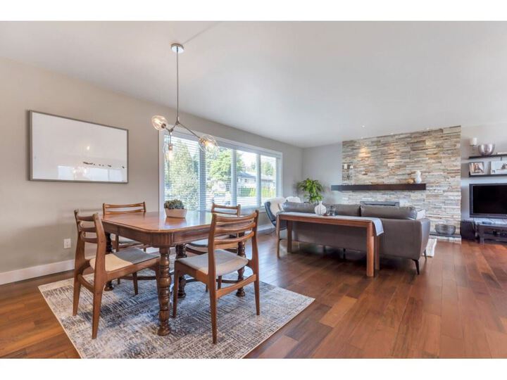 714-huntingdon-crescent-dollarton-north-vancouver-04 at 714 Huntingdon Crescent, Dollarton, North Vancouver 714-huntingdon-crescent-dollarton-north-vancouver-04 at 714 Huntingdon Crescent, Dollarton, North Vancouver