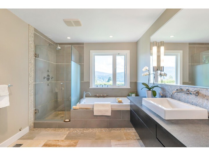 714-huntingdon-crescent-dollarton-north-vancouver-31 at 714 Huntingdon Crescent, Dollarton, North Vancouver 714-huntingdon-crescent-dollarton-north-vancouver-31 at 714 Huntingdon Crescent, Dollarton, North Vancouver