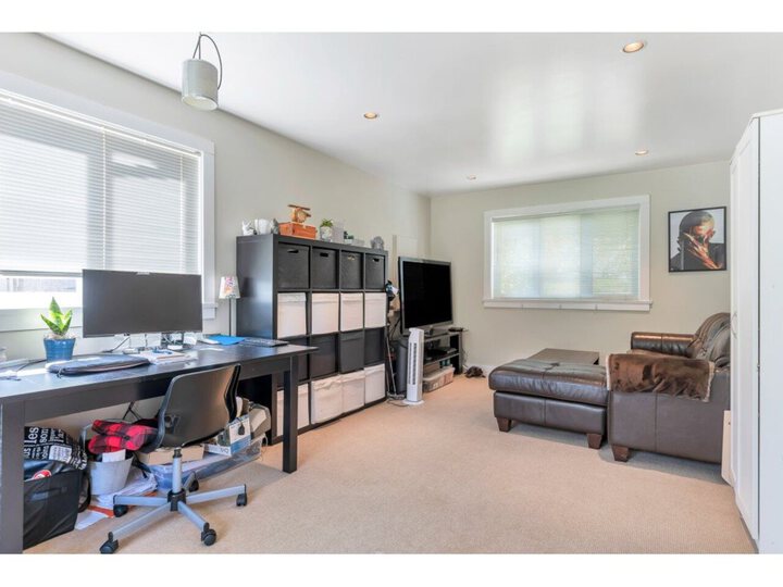 714-huntingdon-crescent-dollarton-north-vancouver-34 at 714 Huntingdon Crescent, Dollarton, North Vancouver 714-huntingdon-crescent-dollarton-north-vancouver-34 at 714 Huntingdon Crescent, Dollarton, North Vancouver