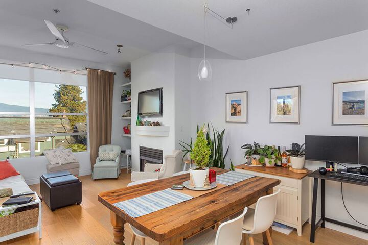 3023-w-4th-avenue-kitsilano-vancouver-west-03 at 409 - 3023 W 4th Avenue, Kitsilano, Vancouver West 3023-w-4th-avenue-kitsilano-vancouver-west-03 at 409 - 3023 W 4th Avenue, Kitsilano, Vancouver West