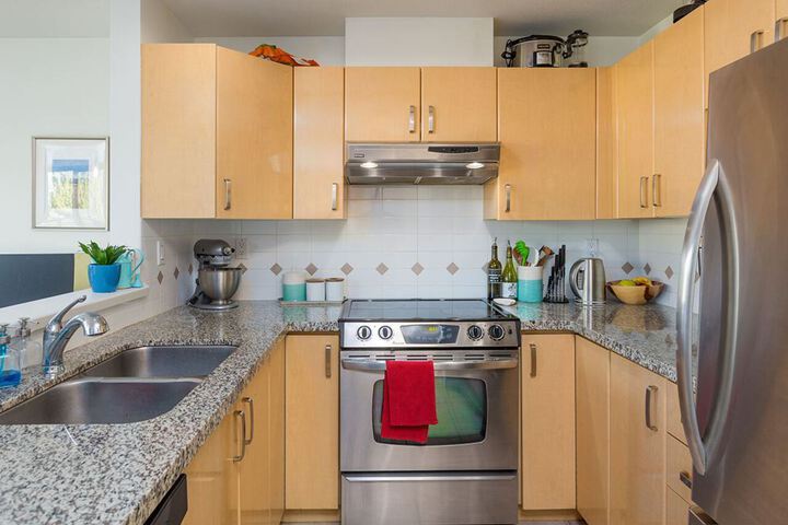 3023-w-4th-avenue-kitsilano-vancouver-west-07 at 409 - 3023 W 4th Avenue, Kitsilano, Vancouver West 3023-w-4th-avenue-kitsilano-vancouver-west-07 at 409 - 3023 W 4th Avenue, Kitsilano, Vancouver West