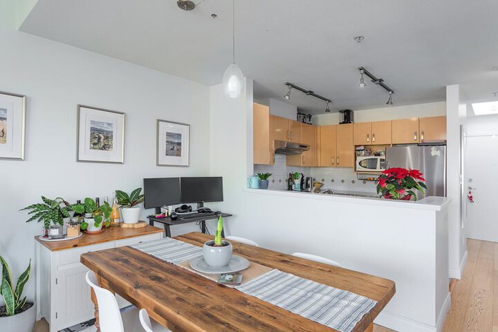 3023-w-4th-avenue-kitsilano-vancouver-west-08 at 409 - 3023 W 4th Avenue, Kitsilano, Vancouver West 3023-w-4th-avenue-kitsilano-vancouver-west-08 at 409 - 3023 W 4th Avenue, Kitsilano, Vancouver West