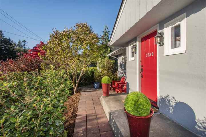 3380-edgemont-boulevard-edgemont-north-vancouver-02 at 3380 Edgemont Boulevard, Edgemont, North Vancouver 3380-edgemont-boulevard-edgemont-north-vancouver-02 at 3380 Edgemont Boulevard, Edgemont, North Vancouver
