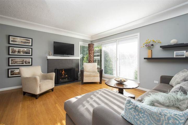 3380-edgemont-boulevard-edgemont-north-vancouver-09 at 3380 Edgemont Boulevard, Edgemont, North Vancouver 3380-edgemont-boulevard-edgemont-north-vancouver-09 at 3380 Edgemont Boulevard, Edgemont, North Vancouver
