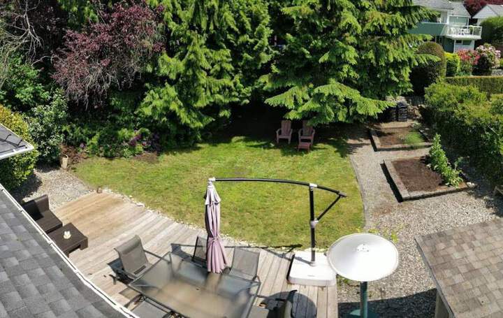 3380-edgemont-boulevard-edgemont-north-vancouver-31 at 3380 Edgemont Boulevard, Edgemont, North Vancouver 3380-edgemont-boulevard-edgemont-north-vancouver-31 at 3380 Edgemont Boulevard, Edgemont, North Vancouver