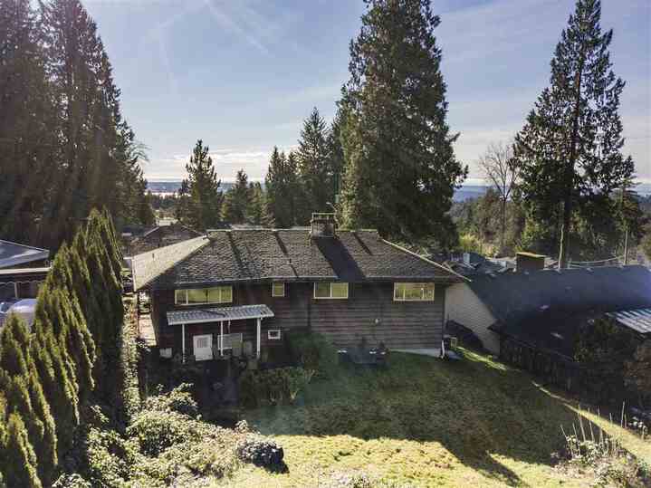 818-clements-avenue-canyon-heights-nv-north-vancouver-25 at 818 Clements Avenue, Canyon Heights NV, North Vancouver 818-clements-avenue-canyon-heights-nv-north-vancouver-25 at 818 Clements Avenue, Canyon Heights NV, North Vancouver