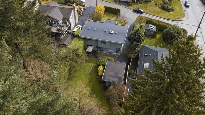 3421-emerald-drive-edgemont-north-vancouver-24 at 3421 Emerald Drive, Edgemont, North Vancouver 3421-emerald-drive-edgemont-north-vancouver-24 at 3421 Emerald Drive, Edgemont, North Vancouver