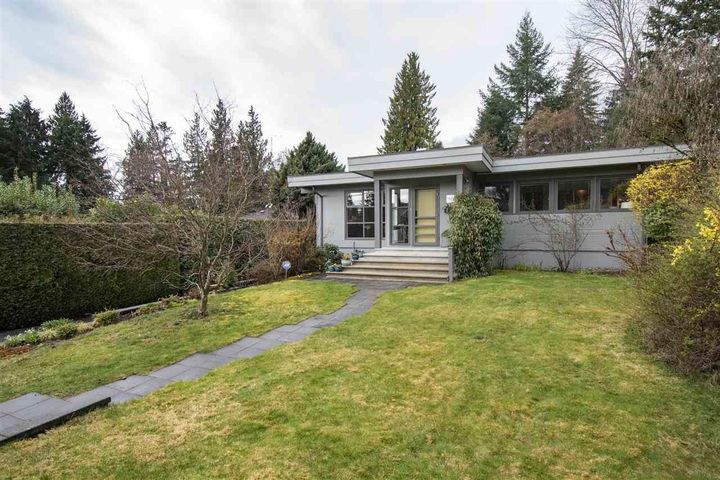3421-emerald-drive-edgemont-north-vancouver-27 at 3421 Emerald Drive, Edgemont, North Vancouver 3421-emerald-drive-edgemont-north-vancouver-27 at 3421 Emerald Drive, Edgemont, North Vancouver