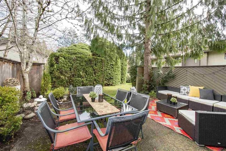 1139-montroyal-boulevard-canyon-heights-nv-north-vancouver-04 at 1139 Montroyal Boulevard, Canyon Heights NV, North Vancouver 1139-montroyal-boulevard-canyon-heights-nv-north-vancouver-04 at 1139 Montroyal Boulevard, Canyon Heights NV, North Vancouver