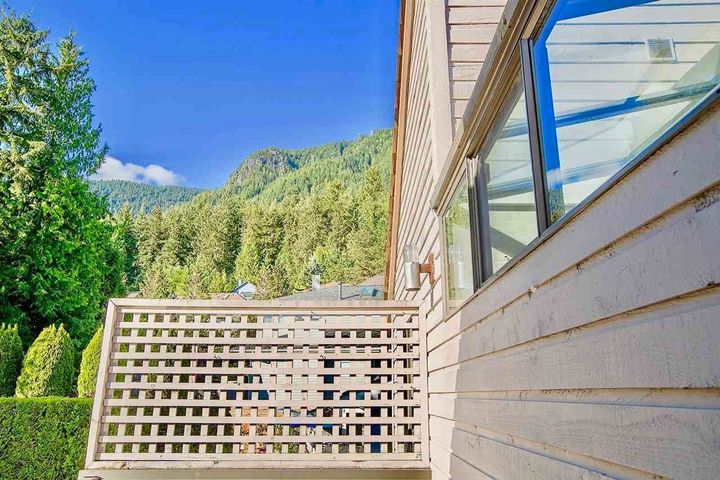 5760-grousewoods-crescent-grouse-woods-north-vancouver-16 at 5760 Grousewoods Crescent, Grouse Woods, North Vancouver 5760-grousewoods-crescent-grouse-woods-north-vancouver-16 at 5760 Grousewoods Crescent, Grouse Woods, North Vancouver