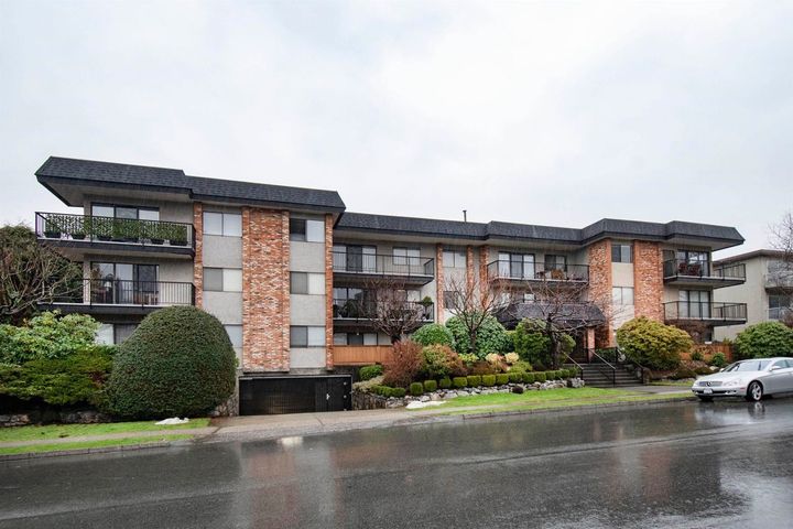 138-w-18th-street-central-lonsdale-north-vancouver-17 at 206 - 138 W 18th Street, Central Lonsdale, North Vancouver 138-w-18th-street-central-lonsdale-north-vancouver-17 at 206 - 138 W 18th Street, Central Lonsdale, North Vancouver