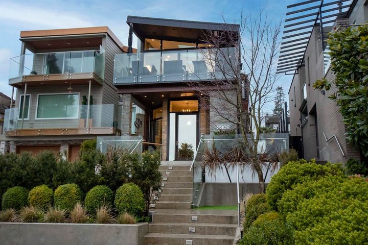 2309-bellevue-avenue-dundarave-west-vancouver-02 at 2309 Bellevue Avenue, Dundarave, West Vancouver 2309-bellevue-avenue-dundarave-west-vancouver-02 at 2309 Bellevue Avenue, Dundarave, West Vancouver
