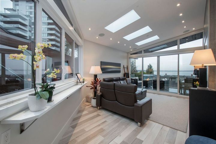 2309-bellevue-avenue-dundarave-west-vancouver-07 at 2309 Bellevue Avenue, Dundarave, West Vancouver 2309-bellevue-avenue-dundarave-west-vancouver-07 at 2309 Bellevue Avenue, Dundarave, West Vancouver