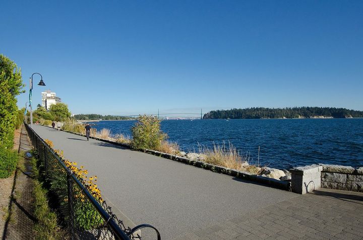 2309-bellevue-avenue-dundarave-west-vancouver-34 at 2309 Bellevue Avenue, Dundarave, West Vancouver 2309-bellevue-avenue-dundarave-west-vancouver-34 at 2309 Bellevue Avenue, Dundarave, West Vancouver