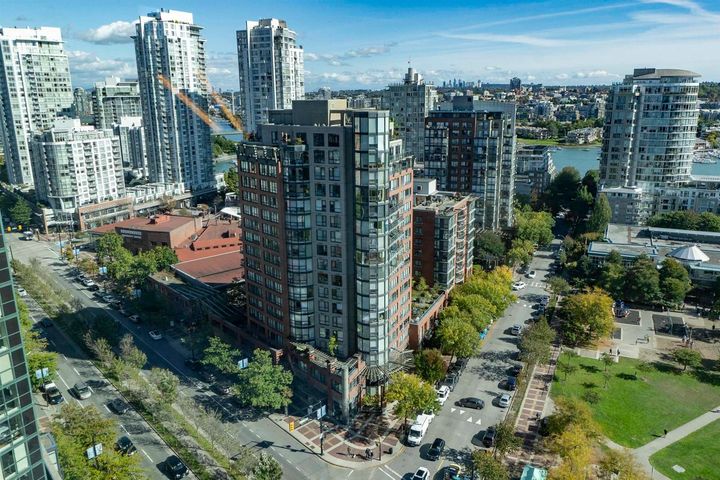 388-drake-street-yaletown-vancouver-west-22 at 2205 - 388 Drake Street, Yaletown, Vancouver West 388-drake-street-yaletown-vancouver-west-22 at 2205 - 388 Drake Street, Yaletown, Vancouver West