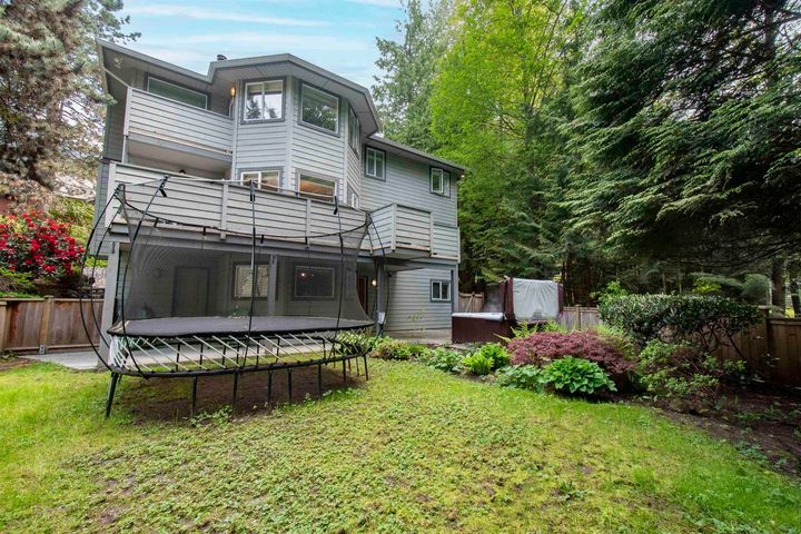 5763-grousewoods-crescent-grouse-woods-north-vancouver-30 at 5763 Grousewoods Crescent, Grouse Woods, North Vancouver 5763-grousewoods-crescent-grouse-woods-north-vancouver-30 at 5763 Grousewoods Crescent, Grouse Woods, North Vancouver