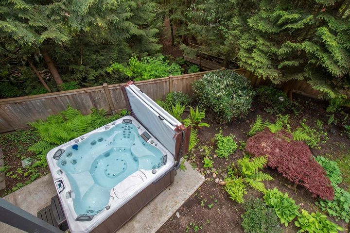 5763-grousewoods-crescent-grouse-woods-north-vancouver-33 at 5763 Grousewoods Crescent, Grouse Woods, North Vancouver 5763-grousewoods-crescent-grouse-woods-north-vancouver-33 at 5763 Grousewoods Crescent, Grouse Woods, North Vancouver