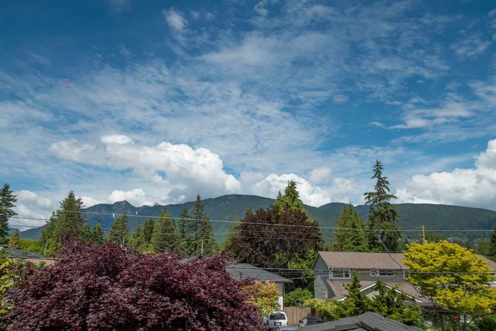2775-crescentview-drive-edgemont-north-vancouver-30 at 2775 Crescentview Drive, Edgemont, North Vancouver 2775-crescentview-drive-edgemont-north-vancouver-30 at 2775 Crescentview Drive, Edgemont, North Vancouver