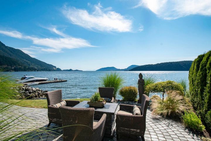 9-ocean-point-drive-howe-sound-west-vancouver-29 at 9 Ocean Point Drive, Howe Sound, West Vancouver 9-ocean-point-drive-howe-sound-west-vancouver-29 at 9 Ocean Point Drive, Howe Sound, West Vancouver
