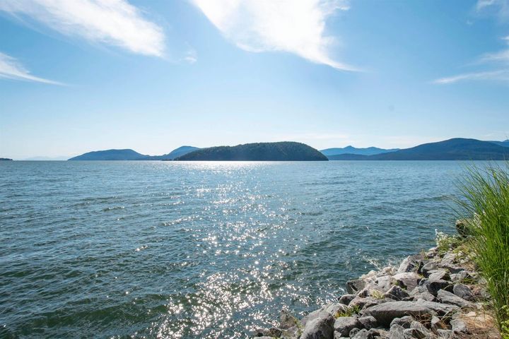 9-ocean-point-drive-howe-sound-west-vancouver-34 at 9 Ocean Point Drive, Howe Sound, West Vancouver 9-ocean-point-drive-howe-sound-west-vancouver-34 at 9 Ocean Point Drive, Howe Sound, West Vancouver