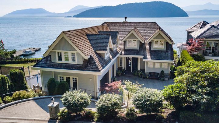 9-ocean-point-drive-howe-sound-west-vancouver-37 at 9 Ocean Point Drive, Howe Sound, West Vancouver 9-ocean-point-drive-howe-sound-west-vancouver-37 at 9 Ocean Point Drive, Howe Sound, West Vancouver