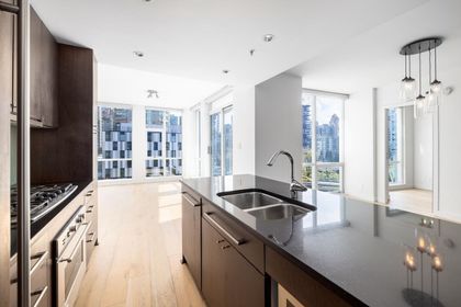 1455-howe-street-yaletown-vancouver-west-08 at 902 - 1455 Howe Street, Yaletown, Vancouver West