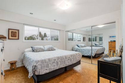 239-e-18th-avenue-main-vancouver-east-19 at 239 E 18th Avenue