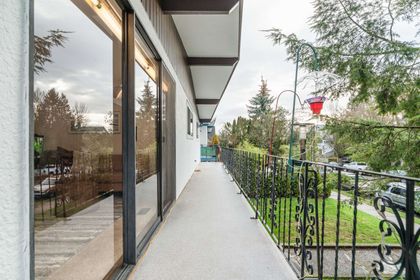 239-e-18th-avenue-main-vancouver-east-32 at 239 E 18th Avenue