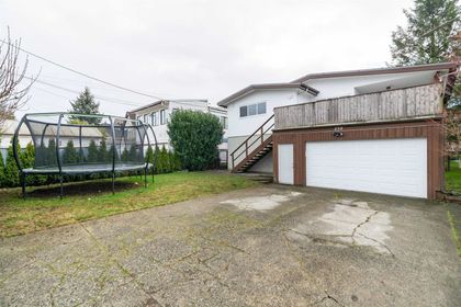 239-e-18th-avenue-main-vancouver-east-37 at 239 E 18th Avenue