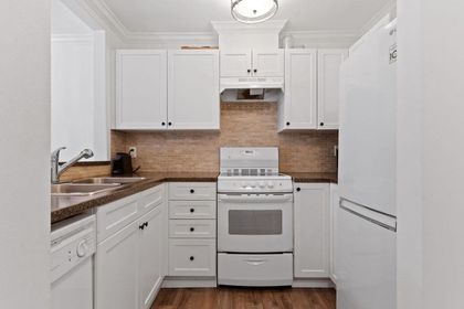 2160-cornwall-avenue-kitsilano-vancouver-west-06 at 104 - 2160 Cornwall Avenue, Kitsilano, Vancouver West