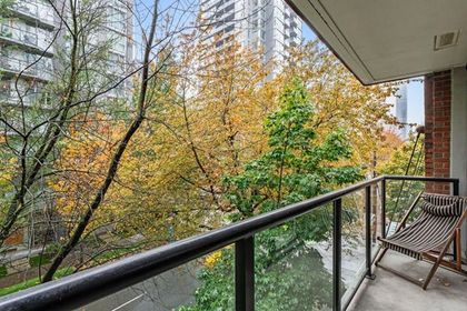 988-richards-street-yaletown-vancouver-west-21 at 305 - 988 Richards Street, Yaletown, Vancouver West