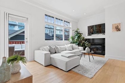 2518-w-8th-avenue-kitsilano-vancouver-west-08 at 2518 W 8th Avenue, Kitsilano, Vancouver West