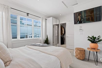 2518-w-8th-avenue-kitsilano-vancouver-west-22 at 2518 W 8th Avenue, Kitsilano, Vancouver West